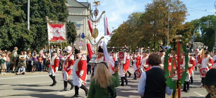 kölsche Funken rot-weiß
